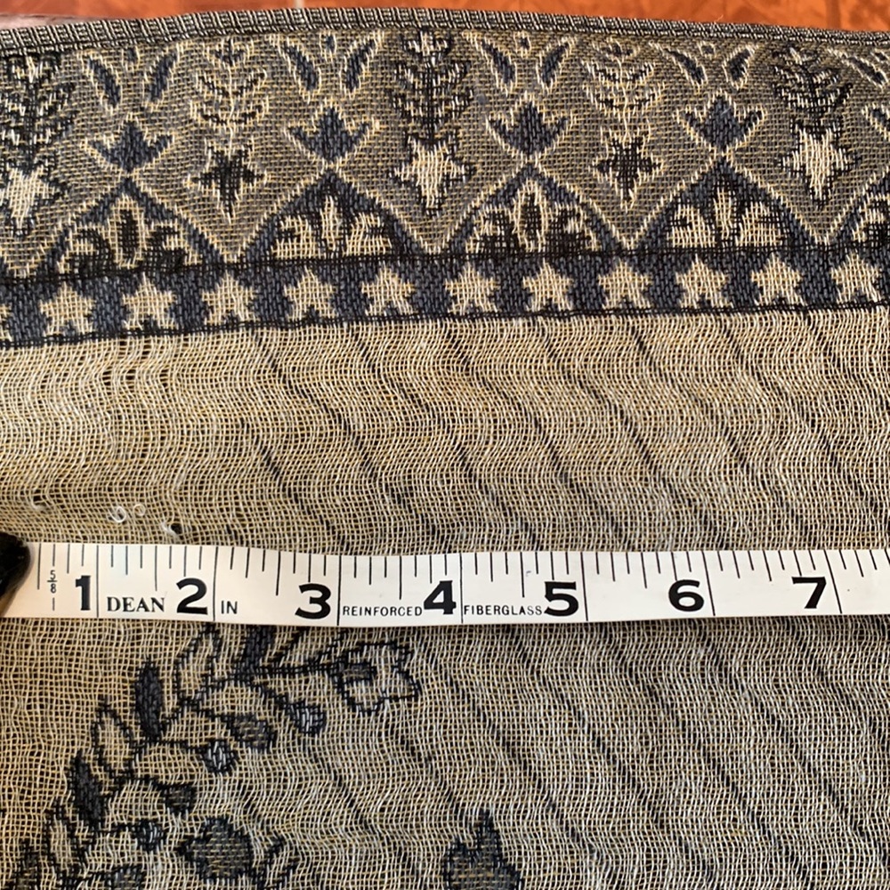 Womens paisley shawl - Picture 6 of 10